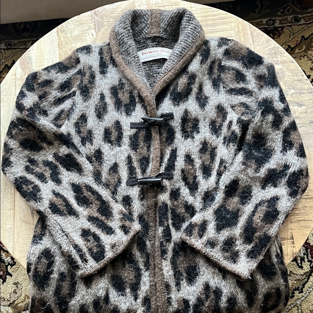 Farmer’s Market Iceland Leopard Print Cardigan Sweatercoat